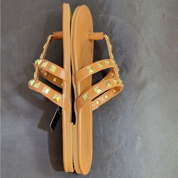 BRAND NEW MIXIT 3-STRAPS THONG WOMEN"S STUDDED DETAILING ROUND TOE  SAND… - Picture 11 of 16